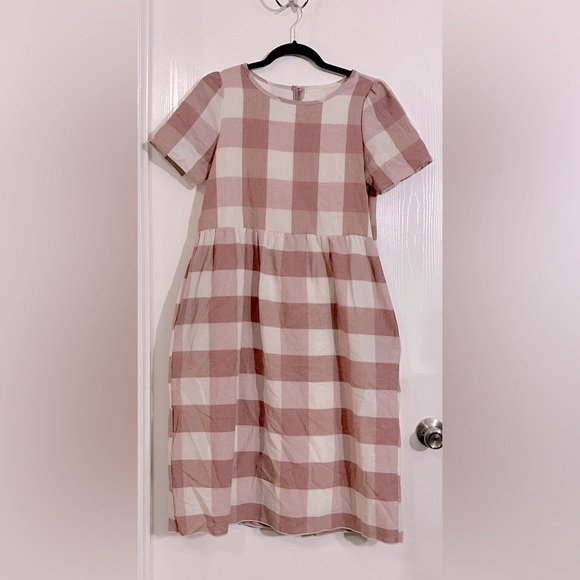Checkered Pink and White Dress - Picture 2 of 7